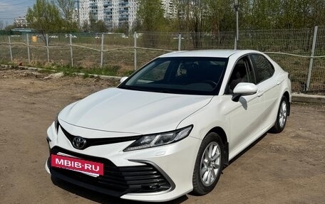 Toyota Camry, 2021 год, 3 500 000 рублей, 3 фотография