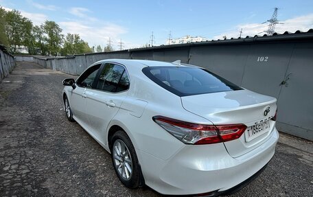 Toyota Camry, 2021 год, 3 500 000 рублей, 12 фотография