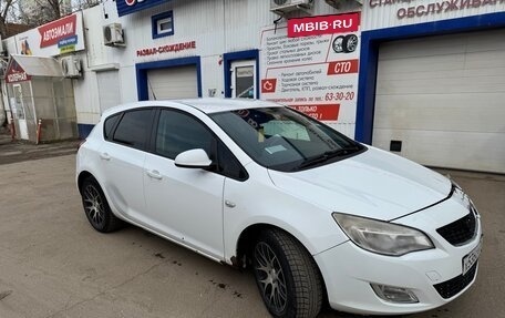 Opel Astra J, 2011 год, 360 000 рублей, 2 фотография