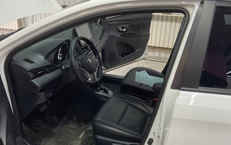 Toyota Yaris XP150 рестайлинг, 2022 год, 1 435 000 рублей, 5 фотография