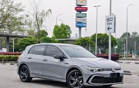 Volkswagen Golf VIII, 2023 год, 1 470 000 рублей, 3 фотография