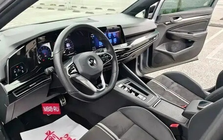 Volkswagen Golf VIII, 2023 год, 1 470 000 рублей, 8 фотография