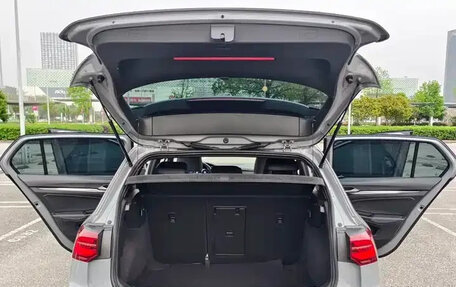 Volkswagen Golf VIII, 2023 год, 1 470 000 рублей, 18 фотография