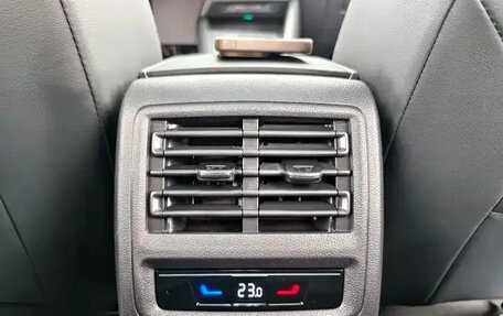 Volkswagen Golf VIII, 2023 год, 1 470 000 рублей, 17 фотография