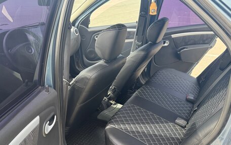 Renault Logan I, 2011 год, 550 000 рублей, 11 фотография