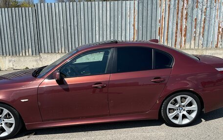 BMW 5 серия, 2005 год, 1 000 000 рублей, 2 фотография