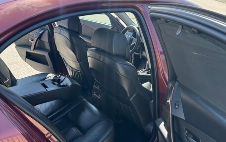 BMW 5 серия, 2005 год, 1 000 000 рублей, 10 фотография