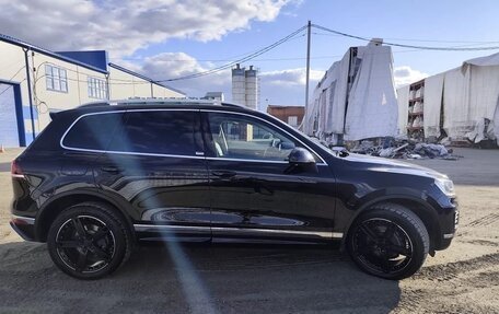 Volkswagen Touareg III, 2017 год, 3 950 000 рублей, 5 фотография