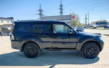 Mitsubishi Pajero IV, 2007 год, 1 300 000 рублей, 4 фотография