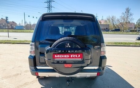 Mitsubishi Pajero IV, 2007 год, 1 300 000 рублей, 6 фотография