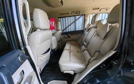 Mitsubishi Pajero IV, 2007 год, 1 300 000 рублей, 16 фотография