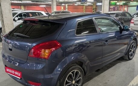 KIA cee'd I рестайлинг, 2011 год, 650 000 рублей, 2 фотография