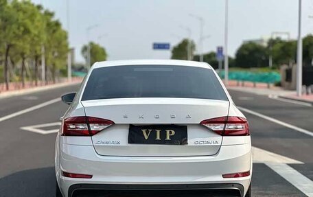 Skoda Octavia, 2022 год, 1 230 000 рублей, 5 фотография