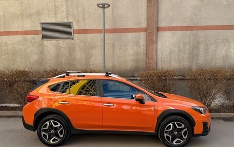 Subaru XV II, 2018 год, 1 990 000 рублей, 3 фотография