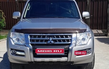 Mitsubishi Pajero IV, 2018 год, 2 950 000 рублей, 3 фотография