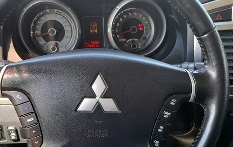 Mitsubishi Pajero IV, 2018 год, 2 950 000 рублей, 29 фотография