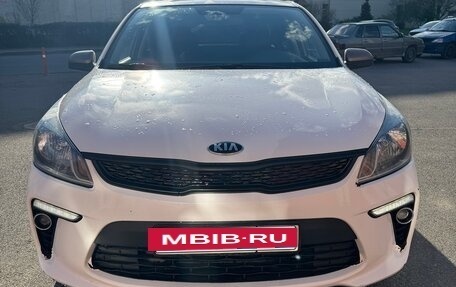KIA Rio IV, 2017 год, 1 010 000 рублей, 6 фотография