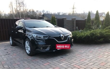 Renault Megane IV, 2018 год, 1 297 000 рублей, 7 фотография