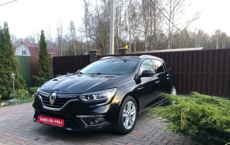 Renault Megane IV, 2018 год, 1 297 000 рублей, 10 фотография