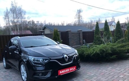 Renault Megane IV, 2018 год, 1 297 000 рублей, 8 фотография