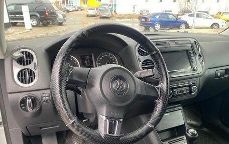 Volkswagen Tiguan I, 2012 год, 1 000 000 рублей, 13 фотография