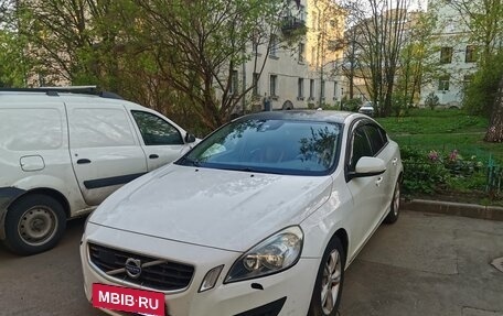 Volvo S60 III, 2011 год, 750 000 рублей, 2 фотография
