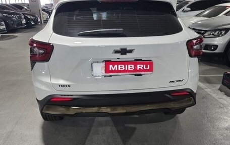 Chevrolet Trax, 2024 год, 2 393 000 рублей, 6 фотография
