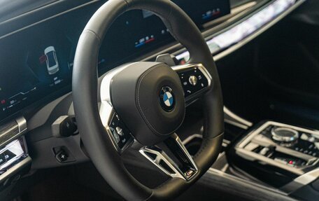 BMW 7 серия, 2024 год, 18 290 000 рублей, 27 фотография