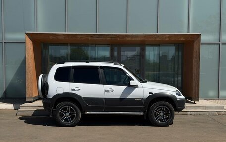 Chevrolet Niva I рестайлинг, 2017 год, 769 000 рублей, 4 фотография