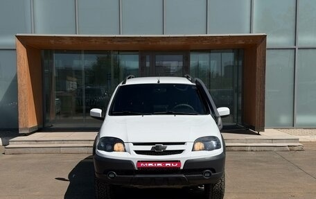 Chevrolet Niva I рестайлинг, 2017 год, 769 000 рублей, 2 фотография
