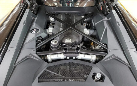 Lamborghini Aventador I рестайлинг, 2016 год, 38 144 000 рублей, 8 фотография