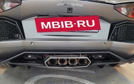 Lamborghini Aventador I рестайлинг, 2016 год, 38 144 000 рублей, 9 фотография