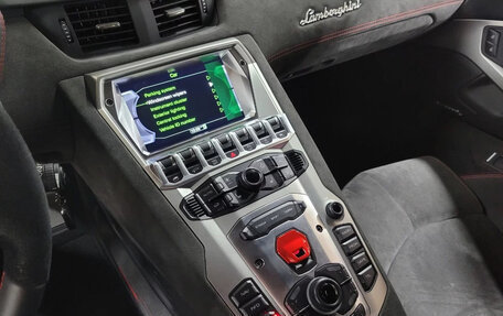 Lamborghini Aventador I рестайлинг, 2016 год, 38 144 000 рублей, 15 фотография