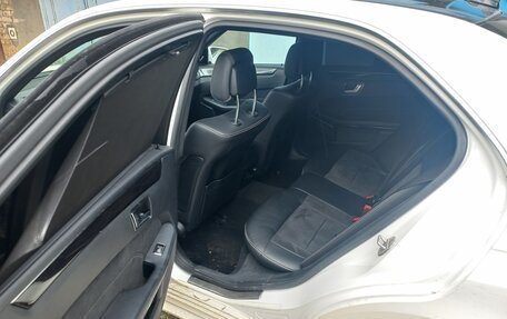 Mercedes-Benz E-Класс, 2014 год, 2 000 000 рублей, 11 фотография