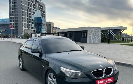 BMW 5 серия, 2003 год, 900 000 рублей, 1 фотография