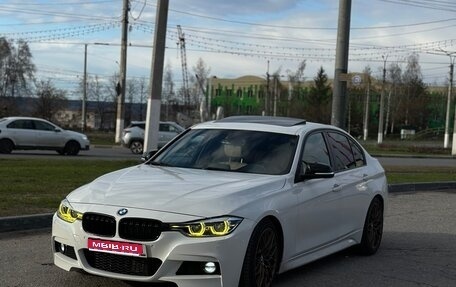 BMW 3 серия, 2016 год, 2 350 000 рублей, 1 фотография