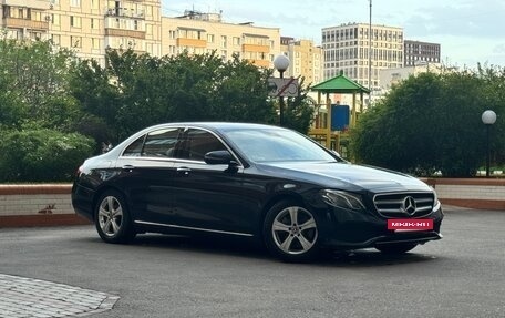 Mercedes-Benz E-Класс, 2017 год, 3 150 000 рублей, 5 фотография