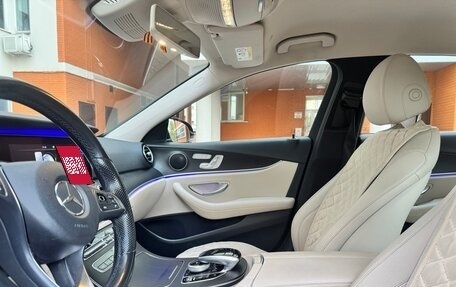 Mercedes-Benz E-Класс, 2017 год, 3 150 000 рублей, 11 фотография