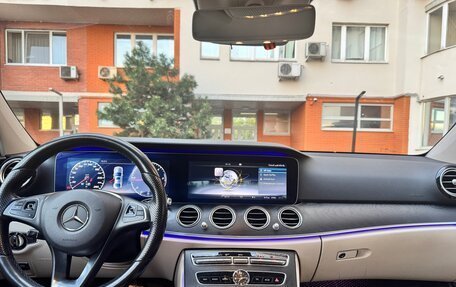 Mercedes-Benz E-Класс, 2017 год, 3 150 000 рублей, 22 фотография