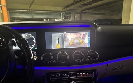Mercedes-Benz E-Класс, 2017 год, 3 150 000 рублей, 23 фотография