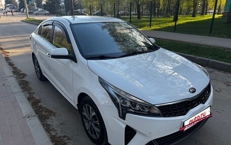 KIA Rio IV, 2021 год, 1 850 000 рублей, 3 фотография