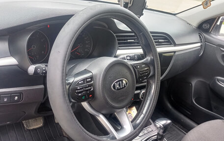 KIA Rio IV, 2018 год, 1 500 000 рублей, 6 фотография