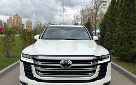 Toyota Land Cruiser, 2025 год, 15 200 000 рублей, 4 фотография