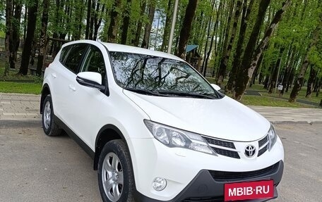 Toyota RAV4, 2014 год, 1 950 000 рублей, 3 фотография