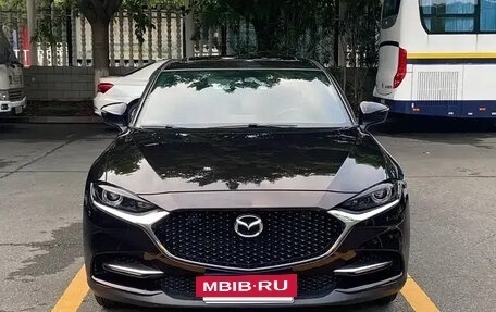Mazda CX-4, 2023 год, 1 944 080 рублей, 2 фотография