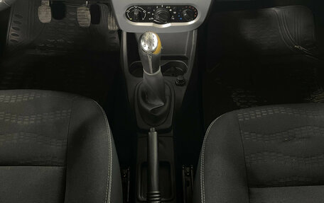 Renault Sandero I, 2013 год, 699 000 рублей, 15 фотография