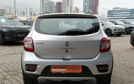 Renault Sandero II рестайлинг, 2018 год, 1 250 000 рублей, 4 фотография