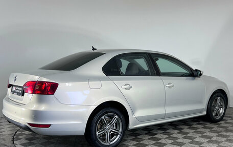 Volkswagen Jetta VI, 2012 год, 1 065 000 рублей, 5 фотография