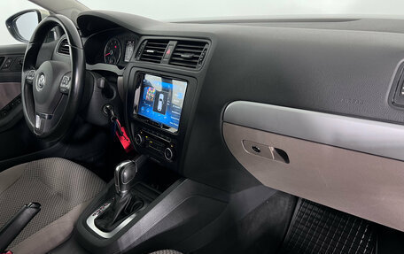 Volkswagen Jetta VI, 2012 год, 1 065 000 рублей, 11 фотография