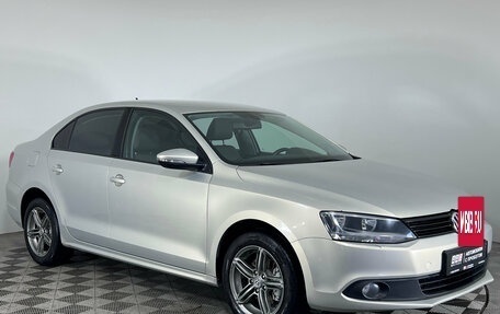 Volkswagen Jetta VI, 2012 год, 1 065 000 рублей, 3 фотография